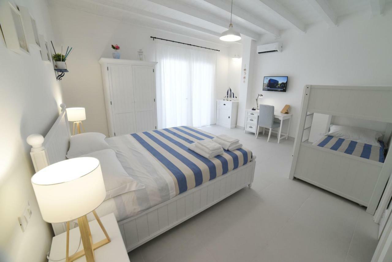 Latino Rent Room B&B Vista Mare Porto Cesareo Kültér fotó