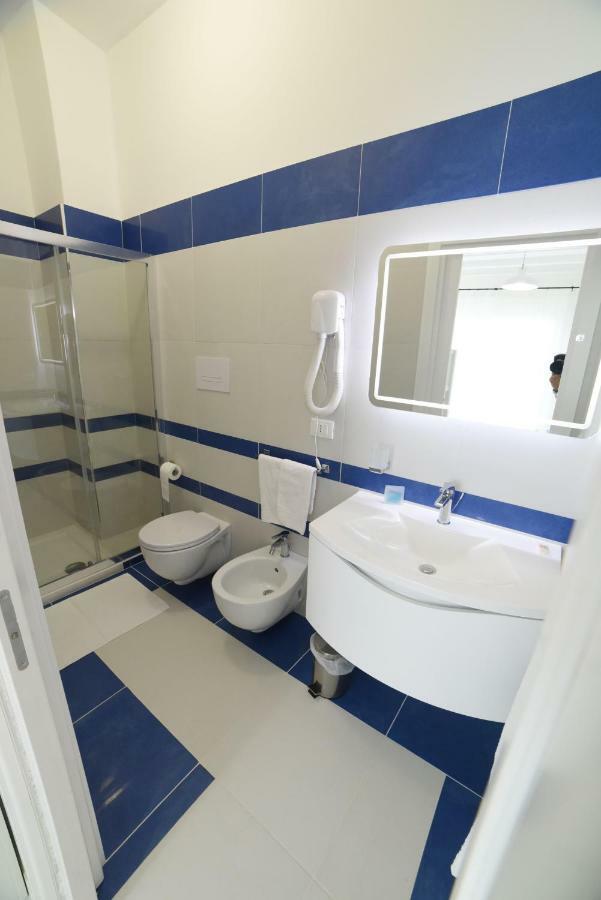 Latino Rent Room B&B Vista Mare Porto Cesareo Kültér fotó